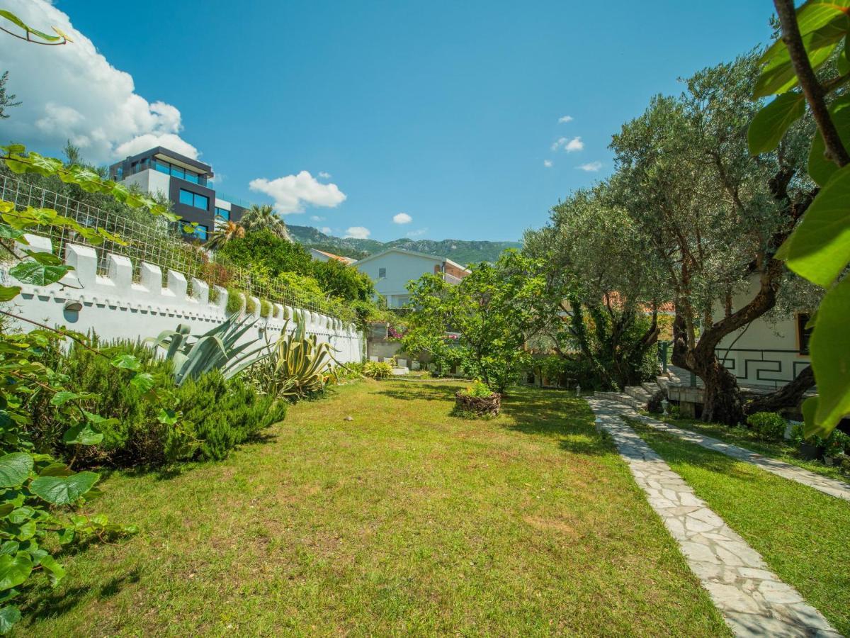 The Turtles Garden Villa Bečići Exterior photo