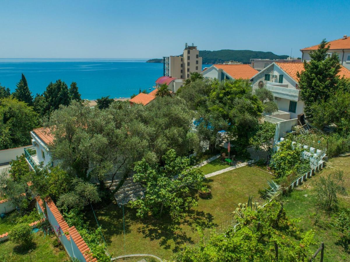 The Turtles Garden Villa Bečići Exterior photo