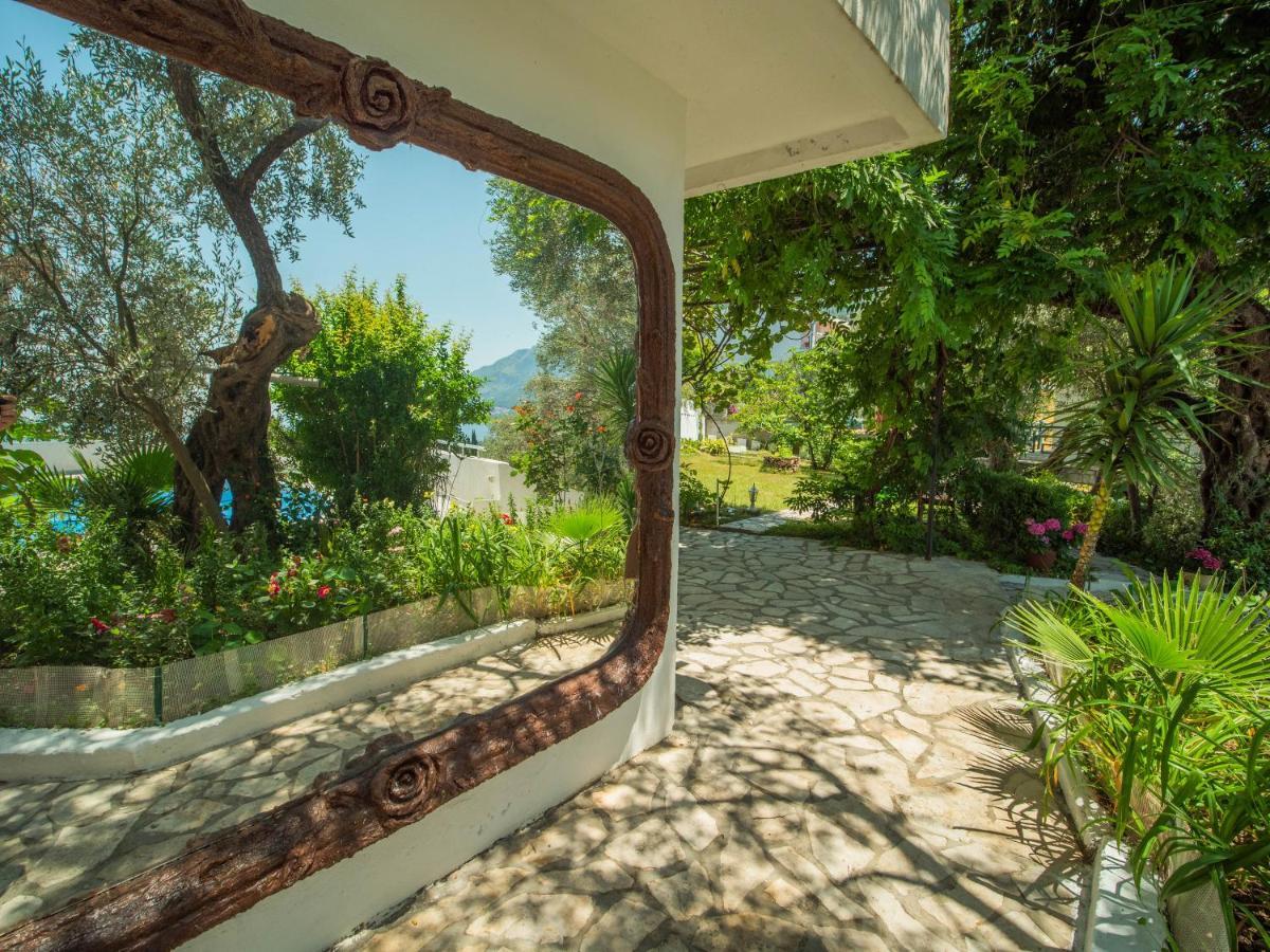 The Turtles Garden Villa Bečići Exterior photo